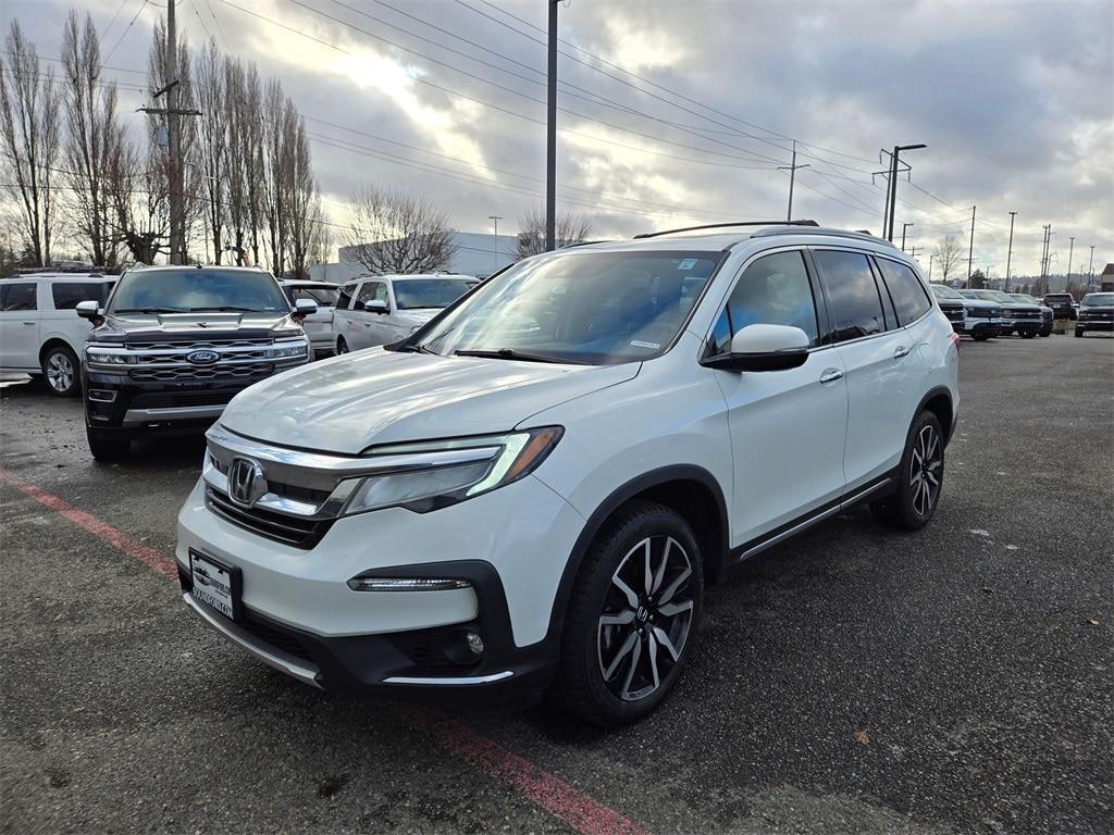 used 2020 Honda Pilot car, priced at $29,999