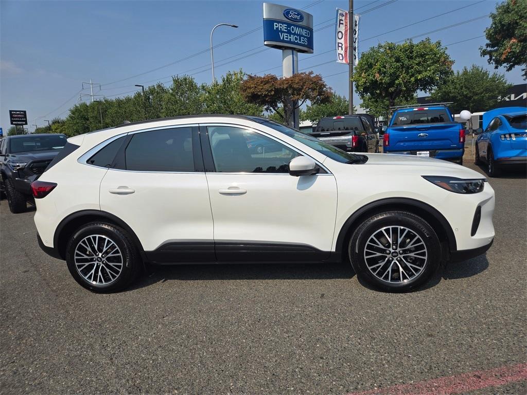used 2023 Ford Escape car, priced at $27,999