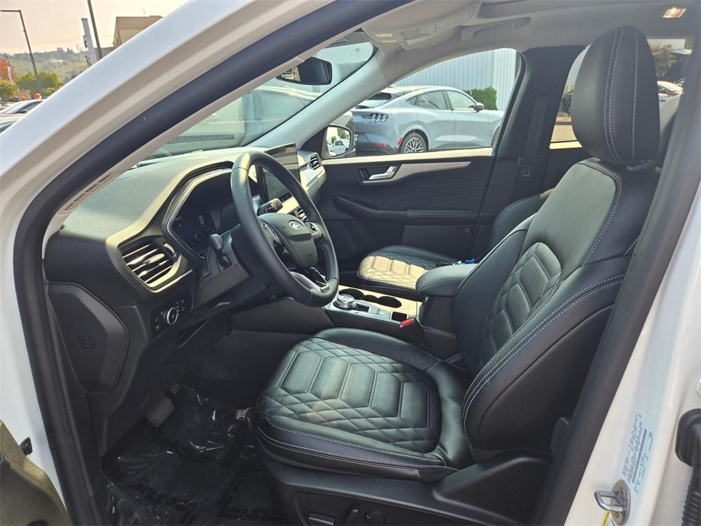 used 2023 Ford Escape car, priced at $27,999