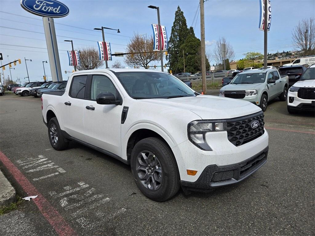 new 2025 Ford Maverick car, priced at $29,405
