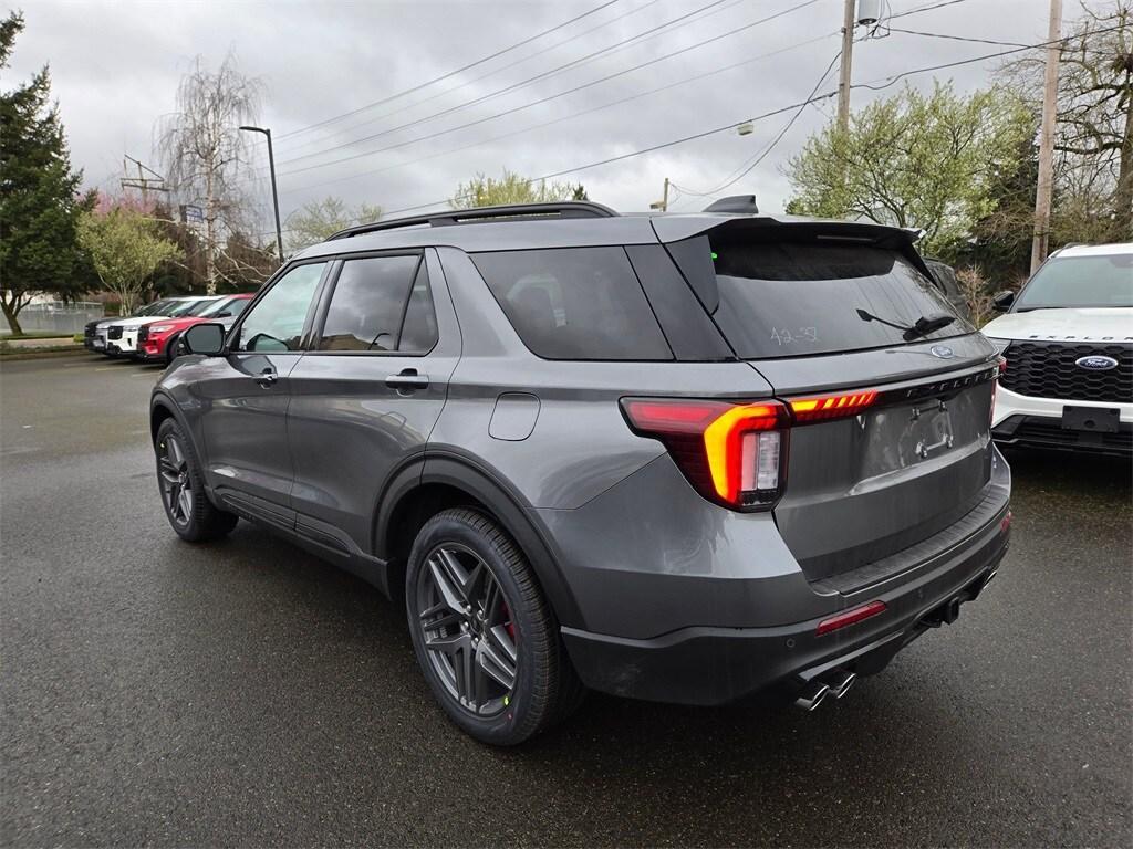 new 2025 Ford Explorer car, priced at $51,850