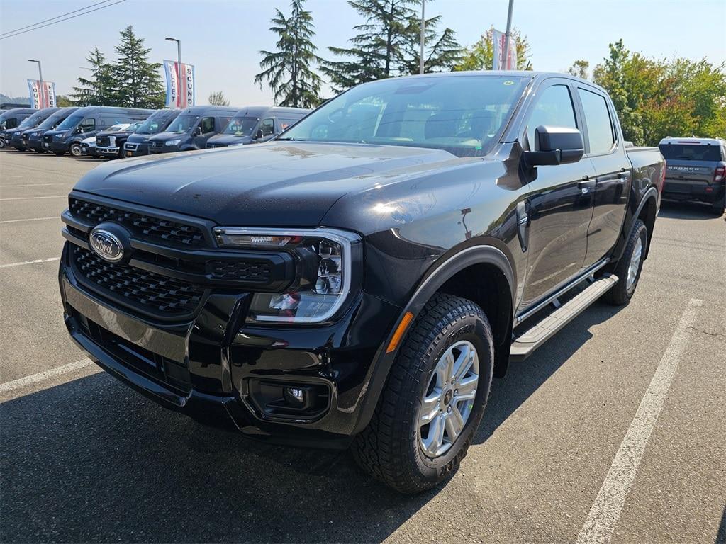 new 2025 Ford Ranger car, priced at $30,000