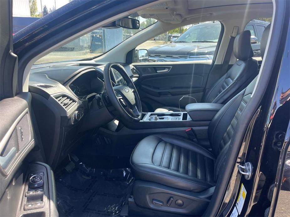 used 2022 Ford Edge car, priced at $24,991