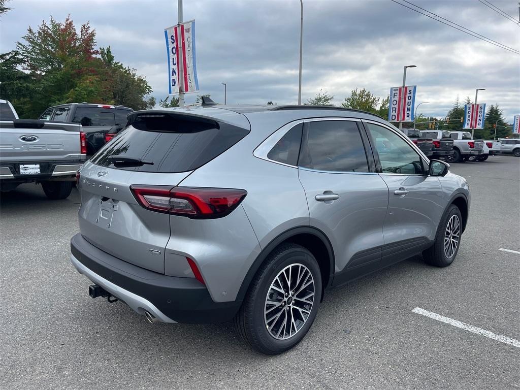 new 2024 Ford Escape car, priced at $40,000