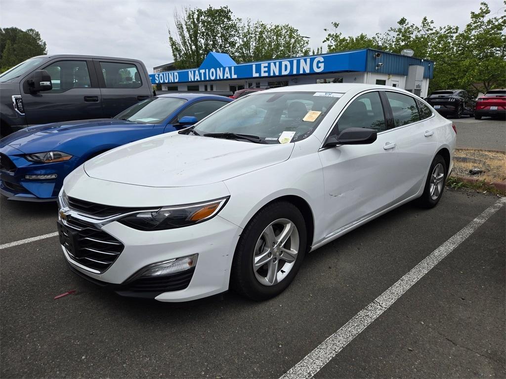 used 2020 Chevrolet Malibu car, priced at $18,999