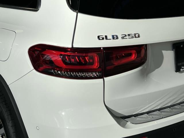 used 2023 Mercedes-Benz GLB 250 car, priced at $38,490