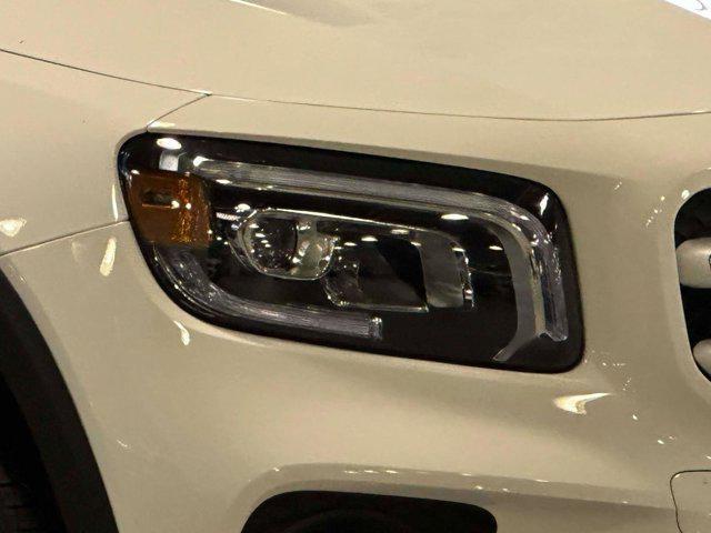 used 2022 Mercedes-Benz GLB 250 car, priced at $32,488