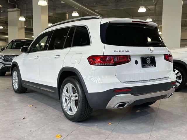 used 2022 Mercedes-Benz GLB 250 car, priced at $32,488