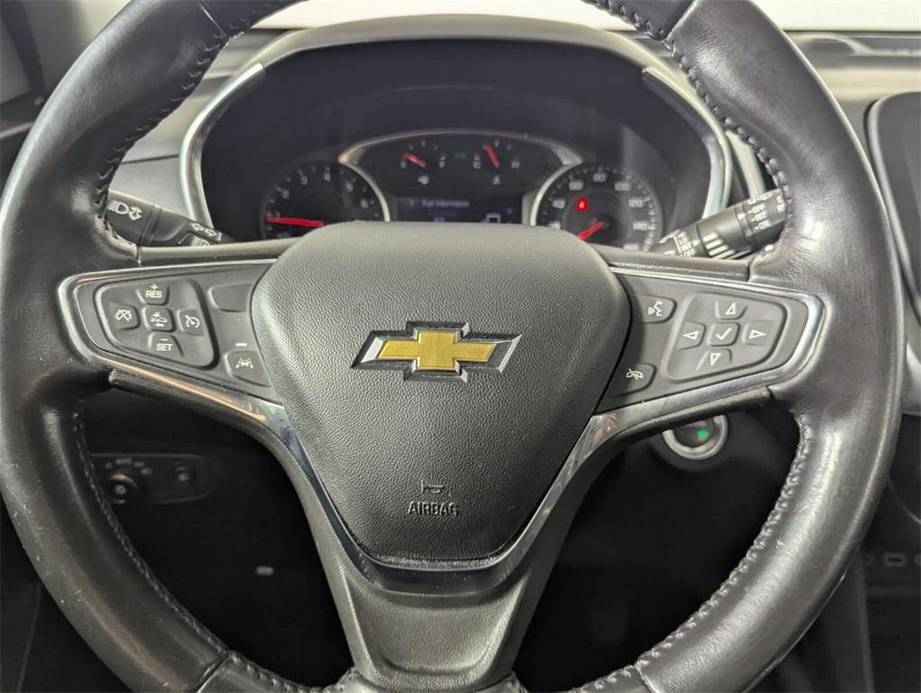 used 2020 Chevrolet Equinox car, priced at $17,687