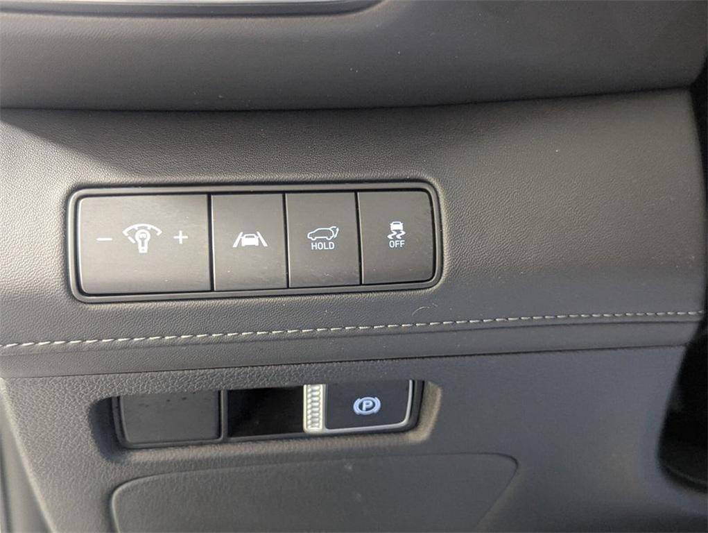 used 2023 Hyundai Santa Fe car, priced at $28,676