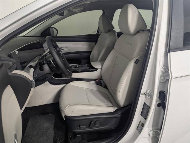 new 2025 Hyundai TUCSON Hybrid car, priced at $37,615