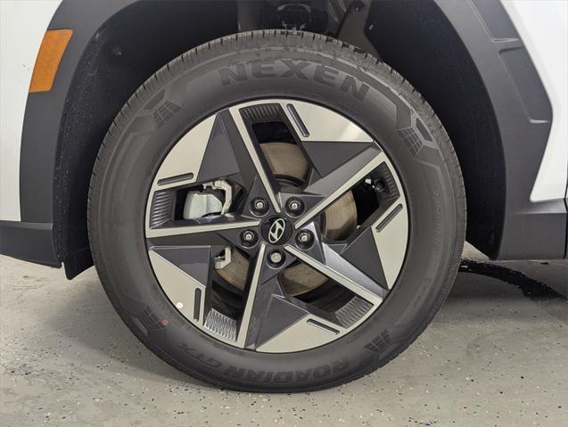 new 2025 Hyundai TUCSON Hybrid car, priced at $37,615