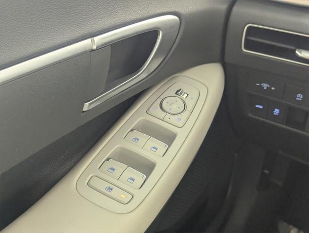 used 2022 Hyundai Sonata car, priced at $16,817