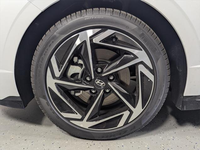 new 2025 Hyundai Sonata car, priced at $33,380