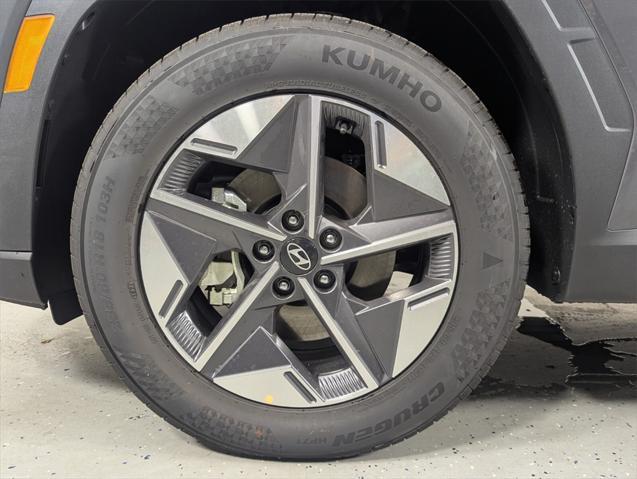 new 2025 Hyundai Tucson car, priced at $30,943