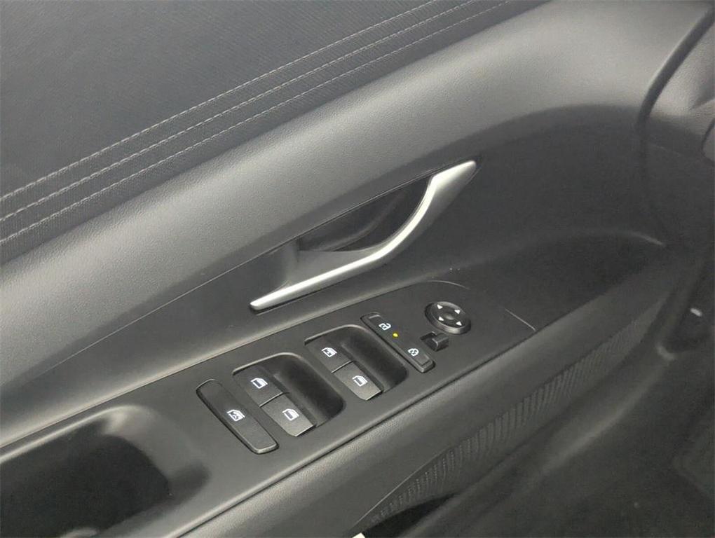 new 2025 Hyundai Elantra car, priced at $23,358