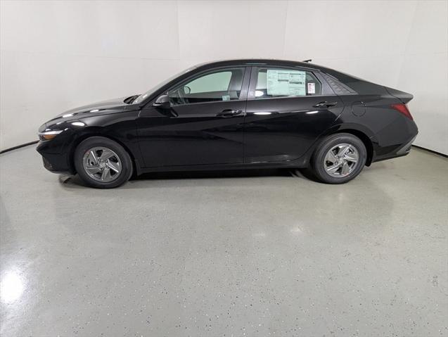 new 2025 Hyundai Elantra car, priced at $23,358