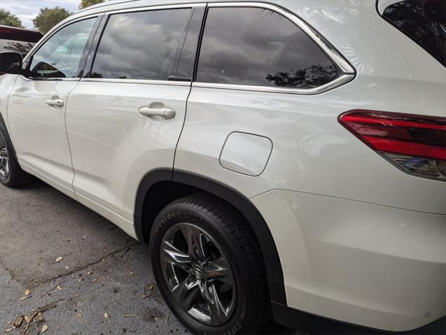 used 2017 Toyota Highlander car, priced at $25,598