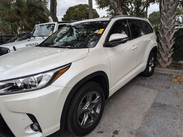 used 2017 Toyota Highlander car, priced at $25,598