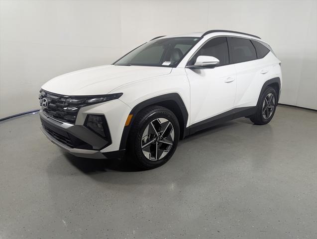 new 2025 Hyundai Tucson car, priced at $34,400