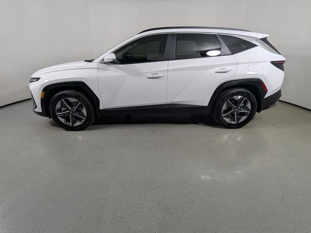 new 2025 Hyundai Tucson car, priced at $34,400