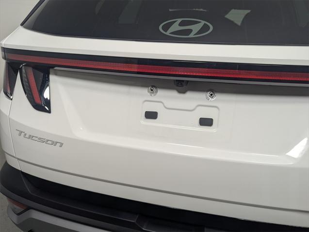 new 2025 Hyundai Tucson car, priced at $34,400