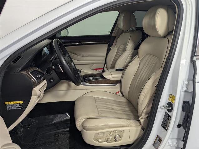 used 2018 Genesis G90 car, priced at $24,999