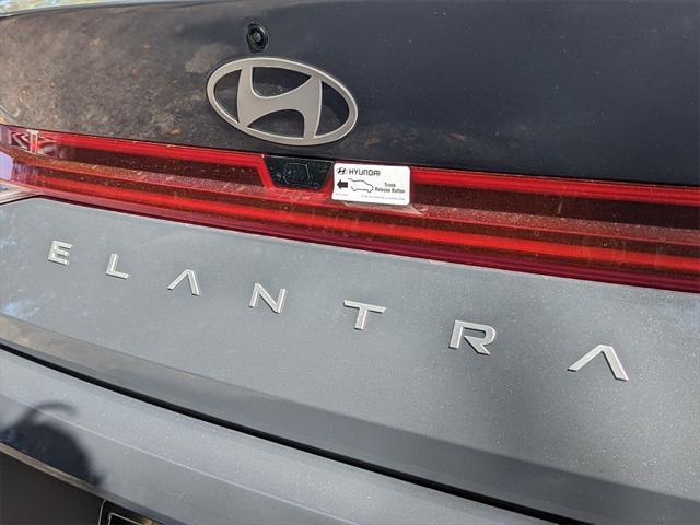new 2024 Hyundai Elantra HEV car, priced at $25,062