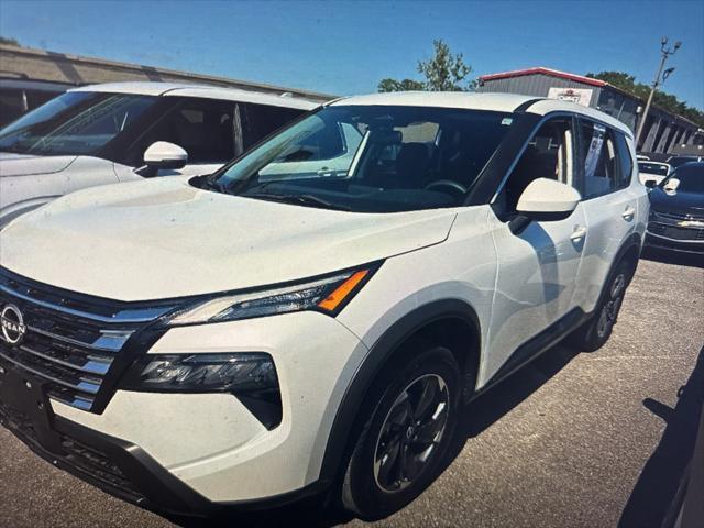 used 2024 Nissan Rogue car, priced at $24,791