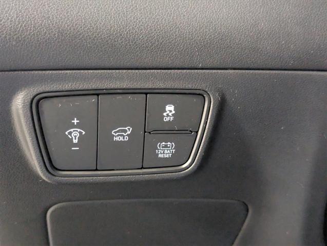 used 2024 Hyundai TUCSON Hybrid car, priced at $25,561