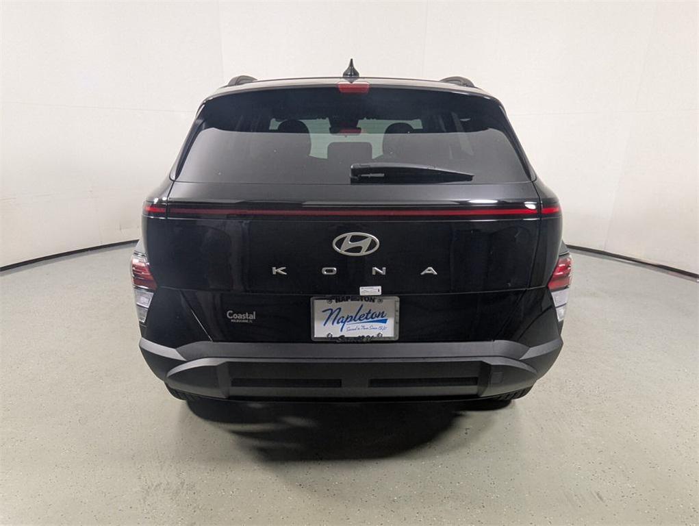 new 2025 Hyundai Kona car, priced at $26,578