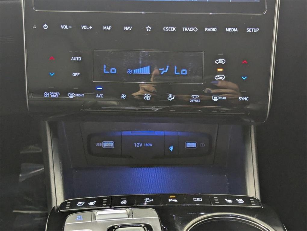new 2024 Hyundai TUCSON Hybrid car, priced at $33,460