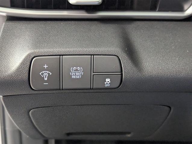 new 2025 Hyundai ELANTRA HEV car, priced at $26,988