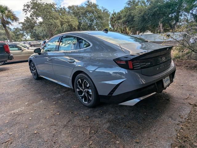 new 2024 Hyundai Sonata car, priced at $25,338