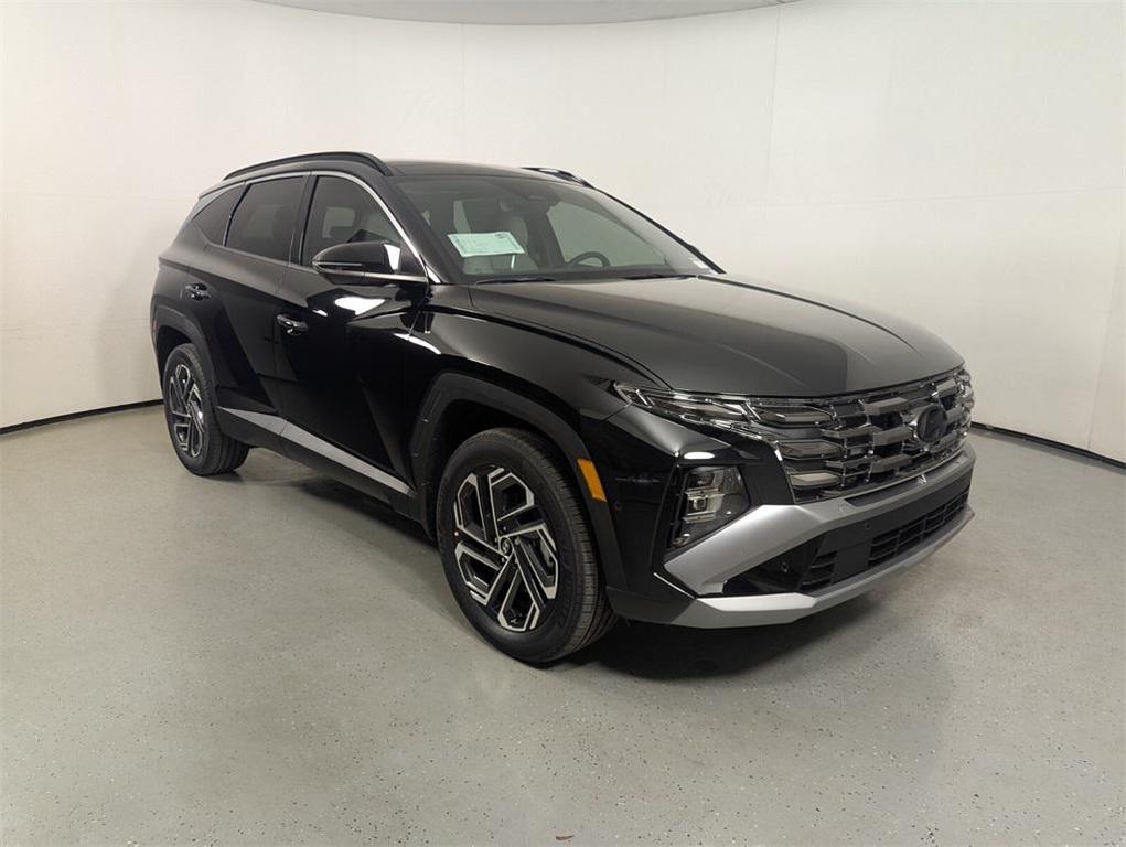 new 2025 Hyundai TUCSON Hybrid car, priced at $40,412