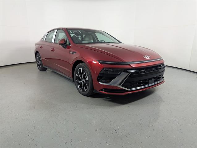 new 2024 Hyundai Sonata car, priced at $24,875