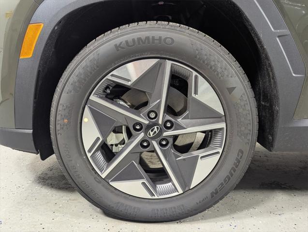new 2025 Hyundai Tucson car, priced at $34,442