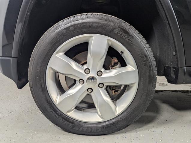 used 2012 Jeep Grand Cherokee car, priced at $10,999