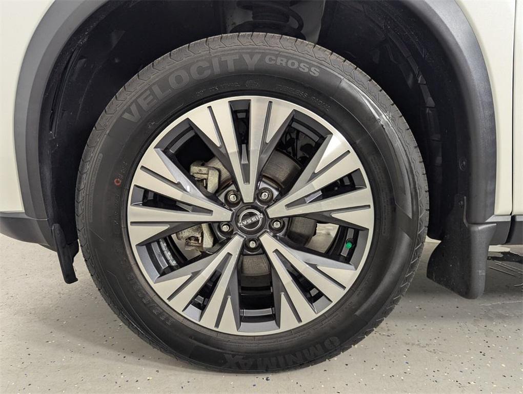 used 2023 Nissan Rogue car, priced at $17,628