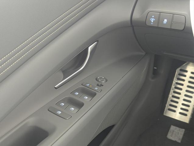 new 2025 Hyundai Elantra car, priced at $23,895