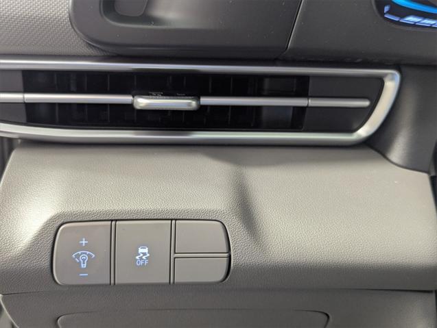 new 2025 Hyundai Elantra car, priced at $23,895