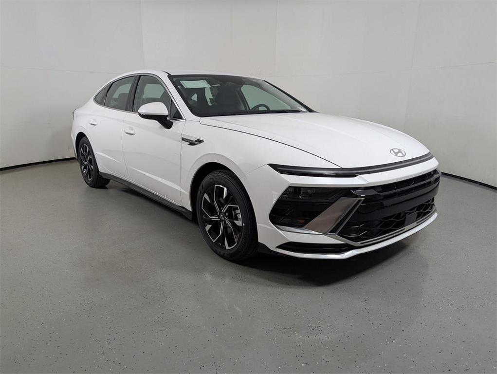 new 2025 Hyundai Sonata car, priced at $29,410