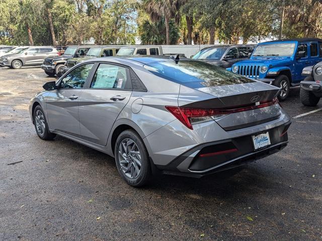 new 2025 Hyundai Elantra HEV car, priced at $26,254