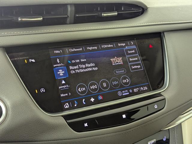 used 2021 Cadillac XT5 car, priced at $18,999