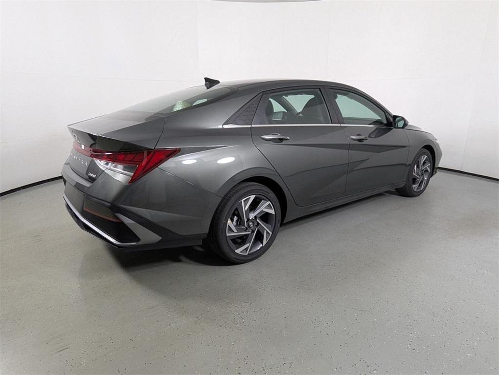 new 2025 Hyundai Elantra car, priced at $27,437