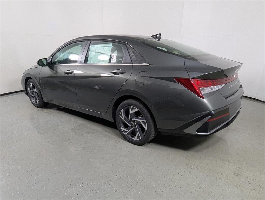 new 2025 Hyundai Elantra car, priced at $27,437
