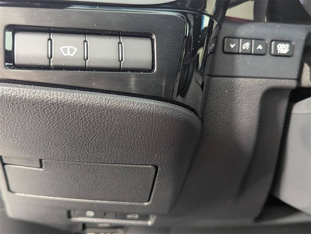 used 2022 Lexus ES 350 car, priced at $36,265