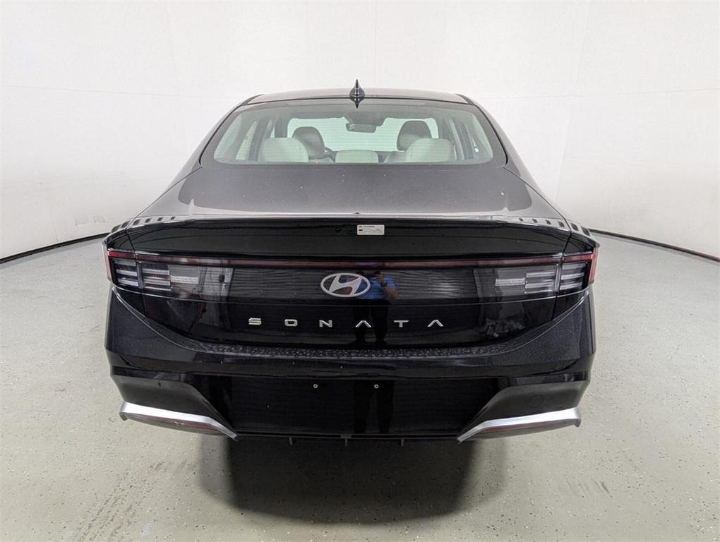 new 2025 Hyundai Sonata car, priced at $26,596