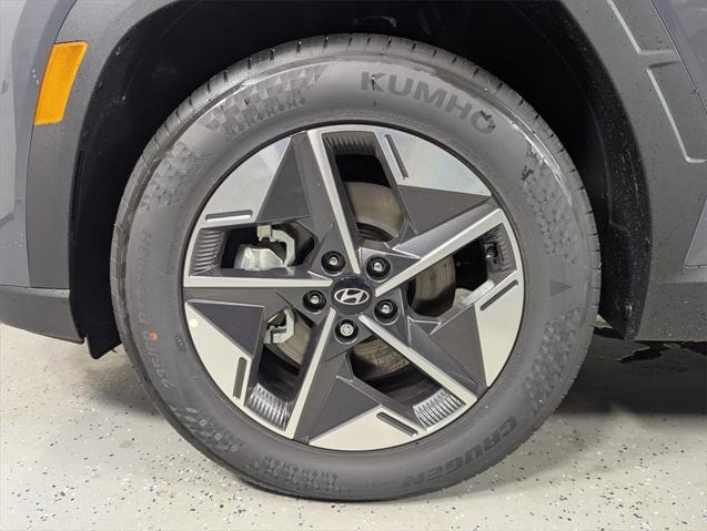 new 2025 Hyundai Tucson car, priced at $32,735