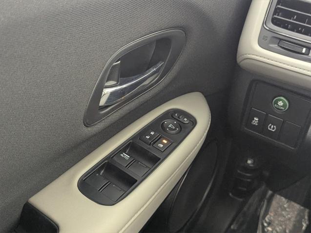 used 2021 Honda HR-V car, priced at $17,000